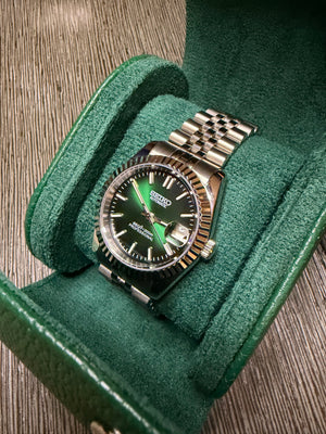 Fluted Date Mod "Green Gradient"